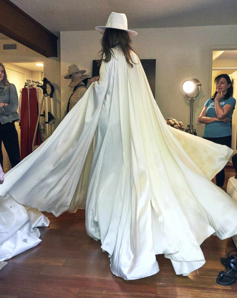 Lighting, Floor, Shoulder, Textile, Flooring, White, Gown, Wood flooring, Hardwood, Fashion, 