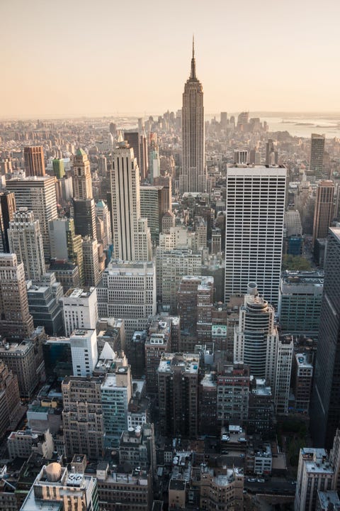 Sunset over the Empire State Building in Manhattan.