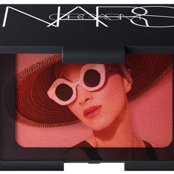 Eyewear, Vision care, Goggles, Sunglasses, Rectangle, Display device, Multimedia, Eye glass accessory, 