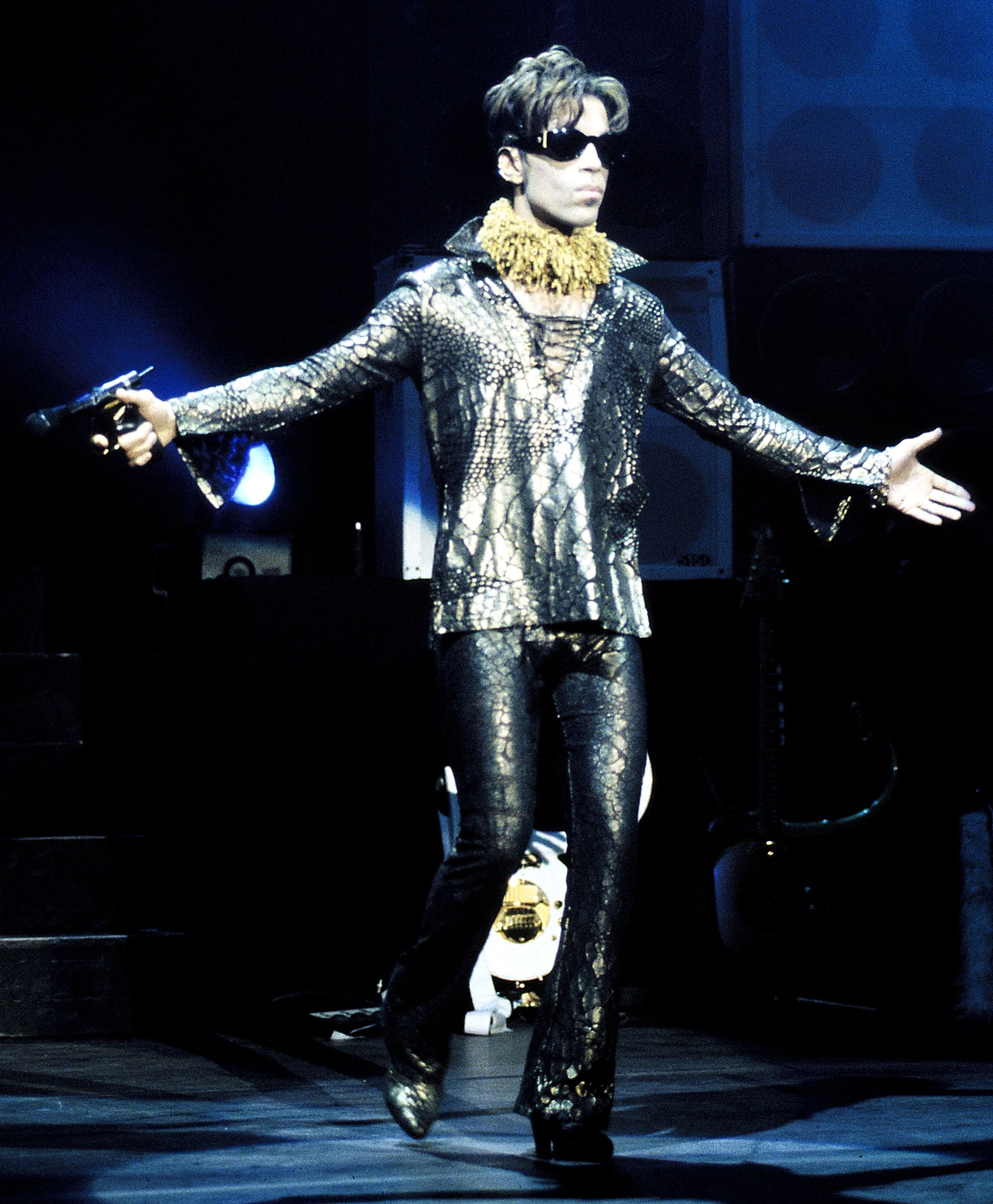 40 Of Prince S Best Fashion Moments Prince S Most Iconic Outfits