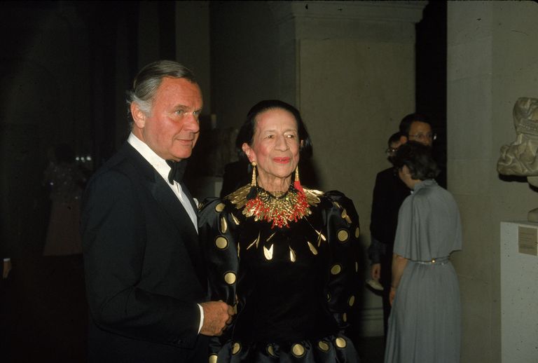 22 Glamorous Throwback Photos From The Met Gala