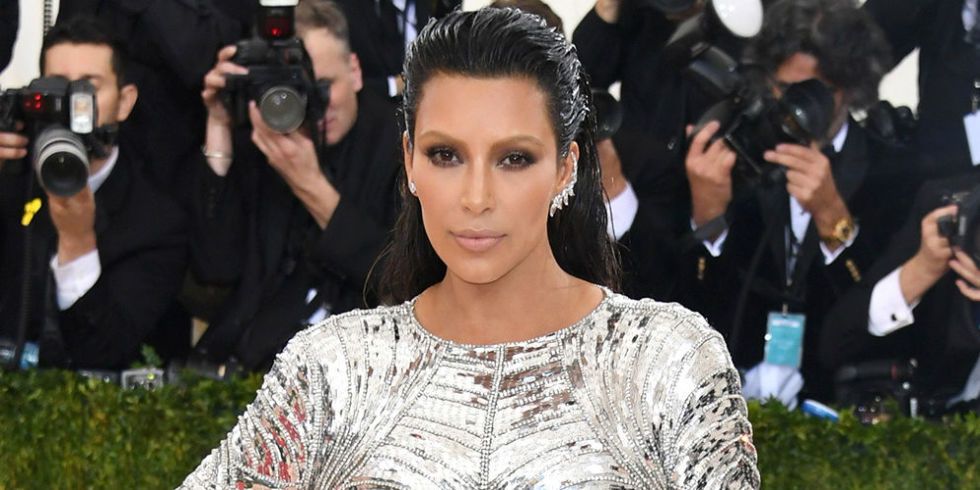 Why Does Kim Kardashian Look So Different? - Kim Kardashian Bleached Brows