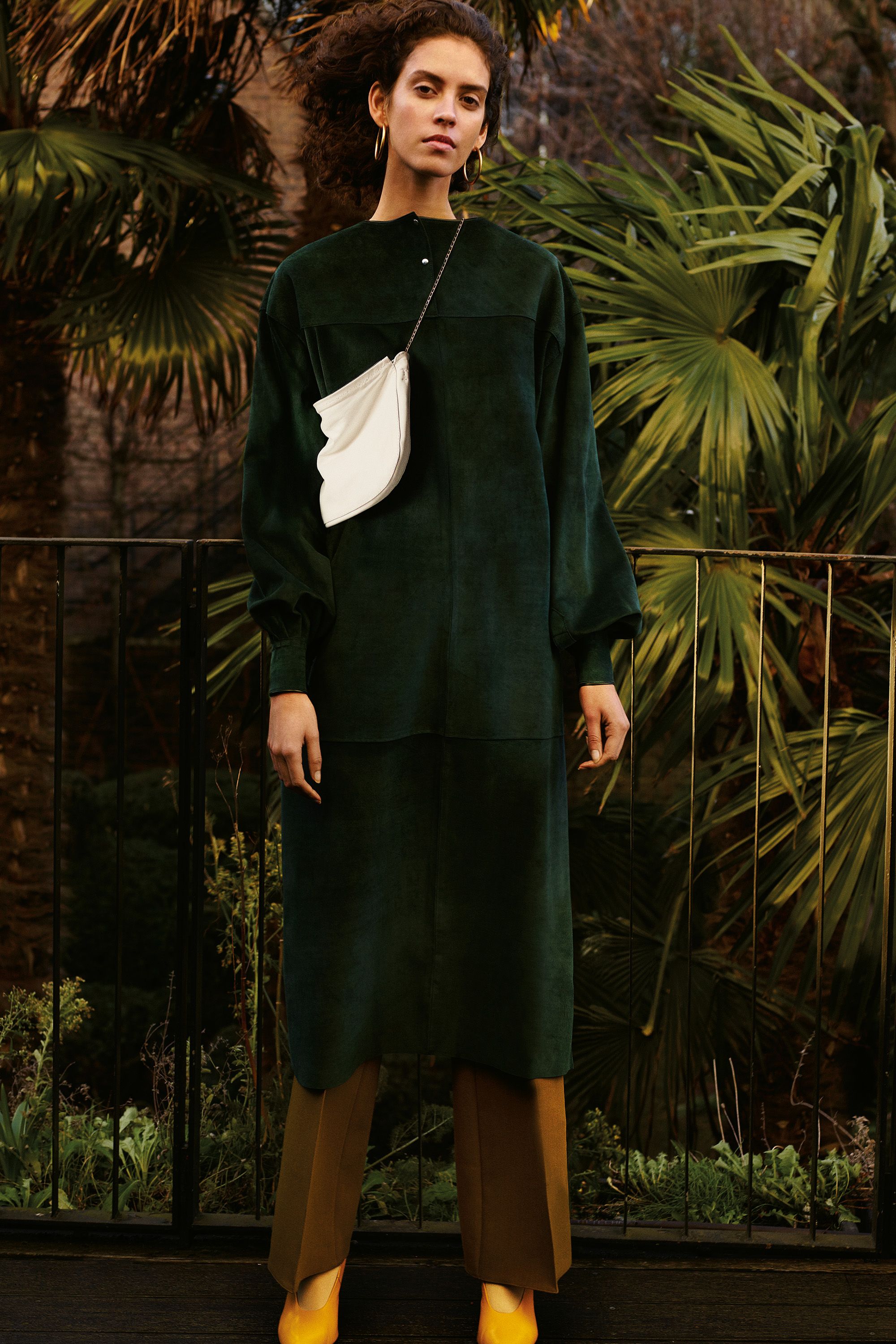 Celine Pre-Fall 2016 Collection - See Celine's Pre-Fall 2016