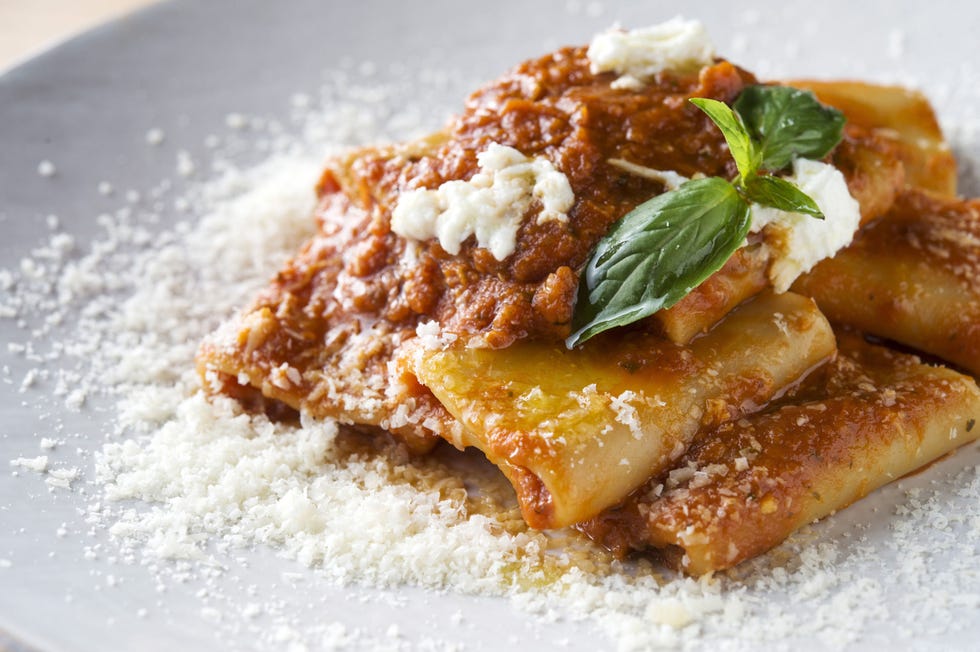 <p>From the Mozzarella Bar, I love the Burrata salad with our home-cured peaches, kale, radicchio, horseradish and hazelnuts. This is the synthesis of a traditional Italian cheese appetizer with an unusual, tasty and healthy pairing that makes for a great light lunch.<br></p><p>From the kitchen, our duck ragu with the pappardelle: we start from the whole organic duck, and we make a lighter and refined version of the traditional Renaissance recipe of the duck with the orange zest of Caterina de' Medici. Beauty and pleasure always triumph together.</p>