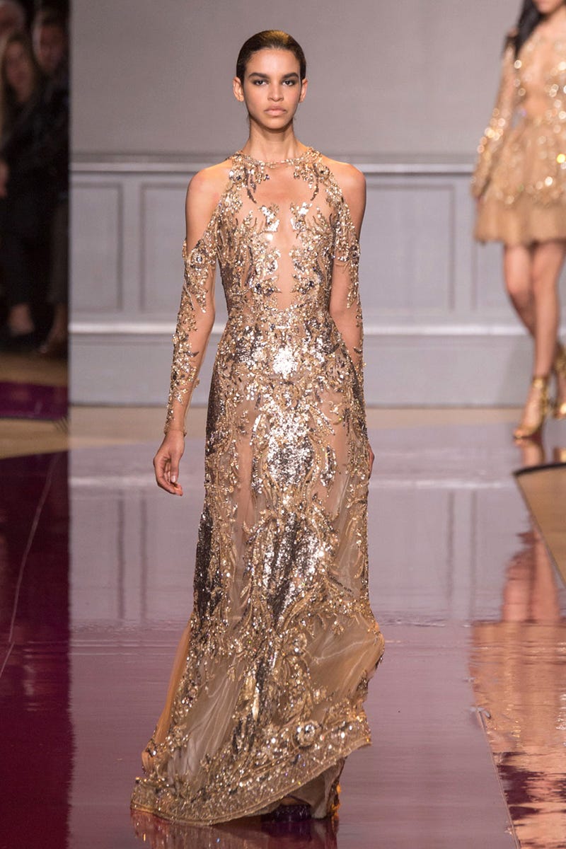 Clothing, Fashion show, Shoulder, Joint, Fashion model, Dress, Runway, Style, Waist, Formal wear, 