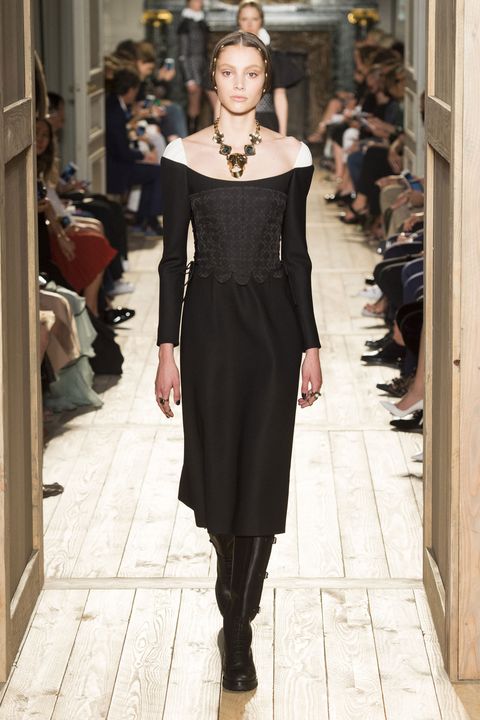 See All The Runway Looks From Valentino Couture Fall 2016 - Maria ...