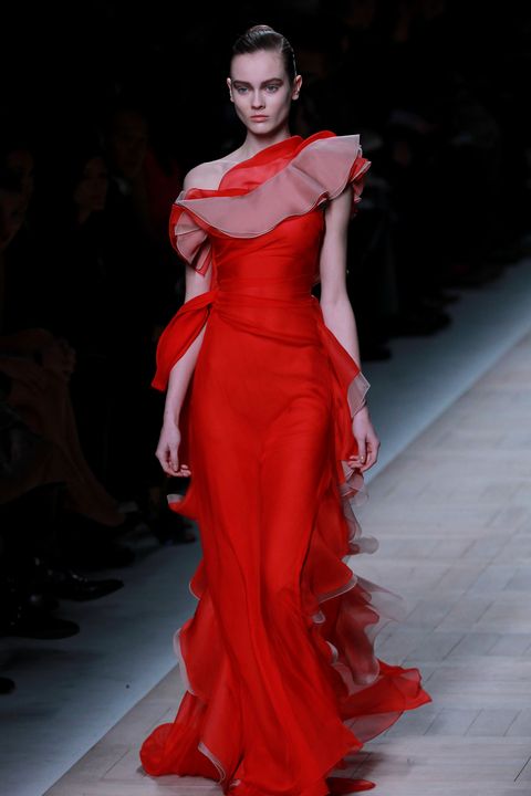 Maria Grazia Chiuri and Pierpaolo Piccioli's Best Valentino Runway ...