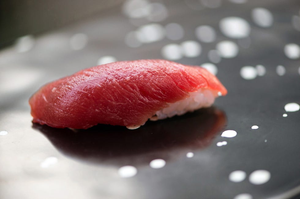 Food, Ingredient, Cuisine, Fish slice, Sushi, Carmine, Crudo, Animal product, Dish, Japanese cuisine, 