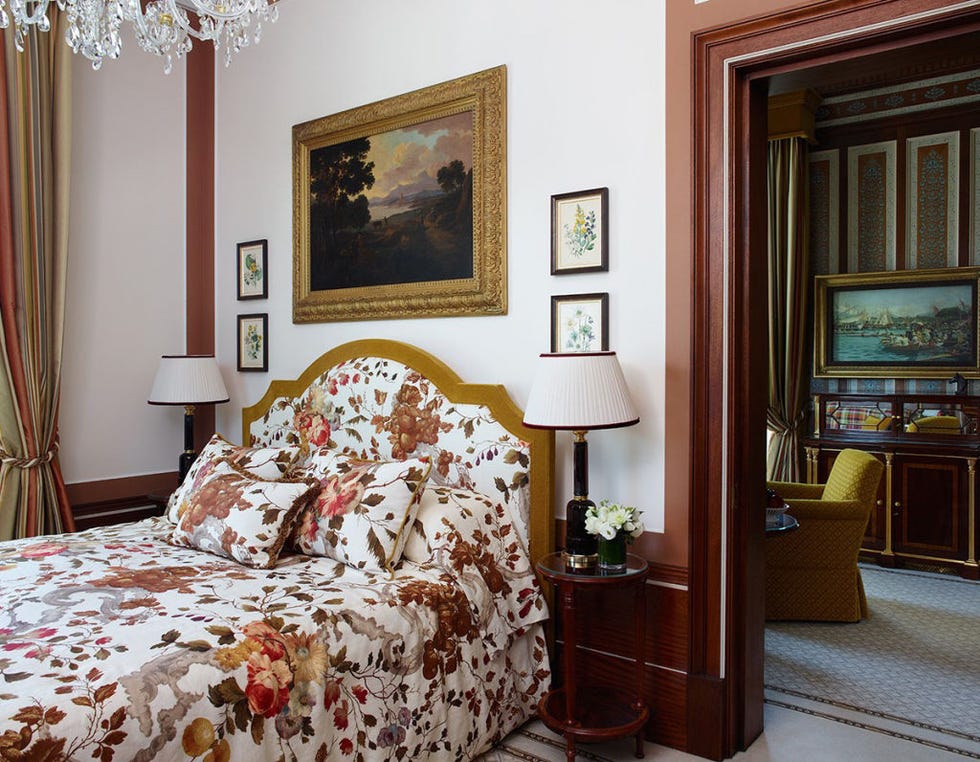 <p>Luxury trip planner, <a href="http://www.siennacharles.com/" target="_blank">Sienna Charles</a>, is obsessed with this traditional gem in the heart of London. According to these in-the-know agents, the classic hotel's new ownership under the high-end and incredibly impressive <a href="http://www.oetkercollection.com/eng/home/" target="_blank">Oetker Collection</a>, has "reinvigorated the classic hotel to its former glory." With luxurious, Regency-style furnishings, ornately decorated suites and old-world elegance, this hotel is holding on to its traditional roots. Case in point: The Garden Room and its super-masculine, incredibly chic cigar bar. But, modern touches in the form of a glass roof over its French-meets-English dining experience, <a href="http://www.lanesborough.com/eng/restaurant-bars/celeste/" target="_blank">Céleste</a>, and an alternative salon dubbed <a href="http://www.lanesborough.com/eng/restaurant-bars/withdrawing-room/" target="_blank">The Withdrawing Room</a> for meetings and cocktails have them rivaling London staples for superior service, food and décor. Another bonus, according to Sienna Charles, is the property's above-and-beyond concierge: "The concierges were the best we have ever encountered," raved Sienna Charles' founder, Jaclyn Sienna, after a recent stay. "They had genuine knowledge and standing with the hottest restaurants in town."</p><p><br></p><p><em><a href="http://www.lanesborough.com/eng/the-hotel/" target="_blank">The Lanesborough</a>, Hyde Park Corner, London, SW1X 7TA, +44 020 7259 5599.</em></p>