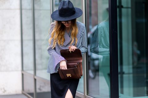 Clothing, Hat, Shoulder, Bag, Outerwear, Fashion accessory, Style, Street fashion, Sun hat, Pattern, 