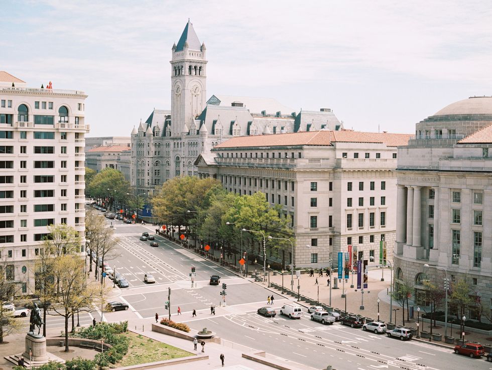 Arielle Goldberg and Matthew Houlihan's Washington D.C. Wedding - Modern in  McQueen: Arielle & Matt's Black-Tie Wedding in Washington D.C.