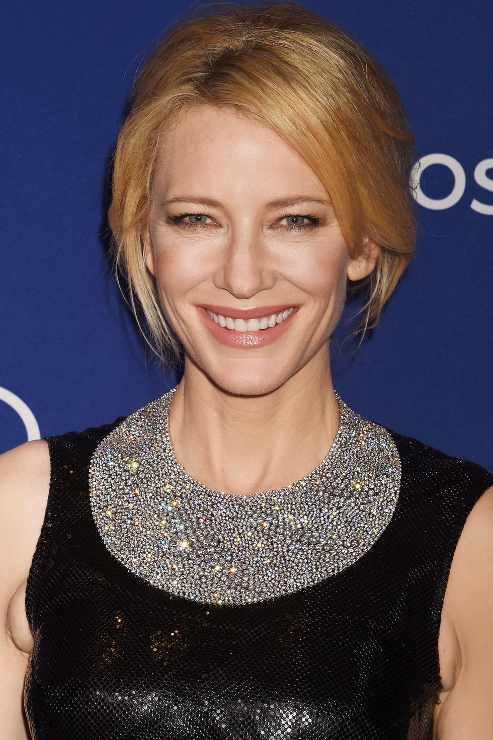 <p>The reason Cate Blanchett's porcelain complexion never looks washed out? Subtle undertones add natural-looking dimension.<span class="redactor-invisible-space"></span></p>