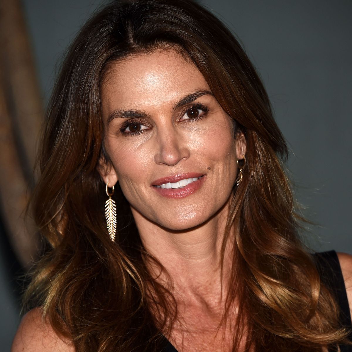 Stop Shaming Cindy Crawford for Looking 