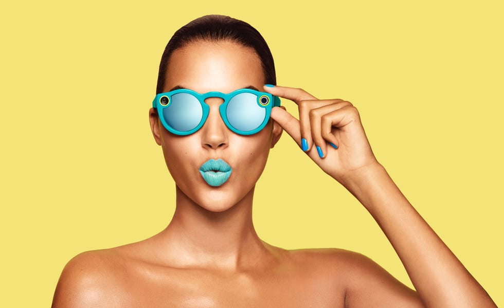 Eyewear, Vision care, Skin, Colorfulness, Joint, Neck, Muscle, Animation, Teal, Tan, 