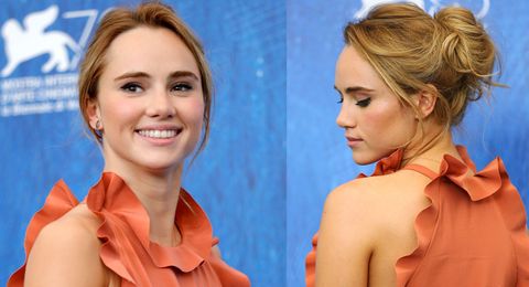 <p><strong data-redactor-tag="strong">Who:</strong>&nbsp;Suki Waterhouse</p><p><strong data-redactor-tag="strong">What:&nbsp;</strong>Lush, Messy Bun</p><p><strong data-redactor-tag="strong">How:&nbsp;</strong>At a Venice Film Festival photocall for&nbsp;<em data-redactor-tag="em">The Bad Batch</em>, the actress presented an updo that was one part messy top knot, one part polished ballerina bun. She swooped her hair to the crown, pinning swirls and tendrils haphazardly around the base, and allowing pieces to slip out in front. The result? Low key sexy in the best possible way.</p><p><strong data-redactor-tag="strong">Editor's Pick:&nbsp;</strong>Moroccanoil Extra Volume Shampoo and Conditioner, $10/each,&nbsp;<a href="http://www.sephora.com/extra-volume-shampoo-P412089?skuId=1873108&amp;icid2=products%20grid:p412089">sephora.com</a>.</p>