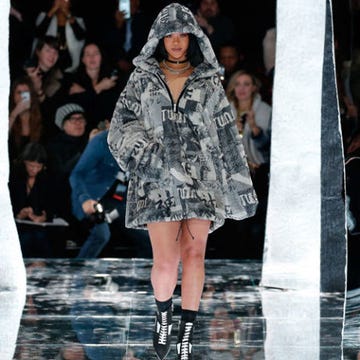 Fashion show, Runway, Outerwear, Winter, Style, Dress, Fashion model, Street fashion, Fashion, Haute couture, 