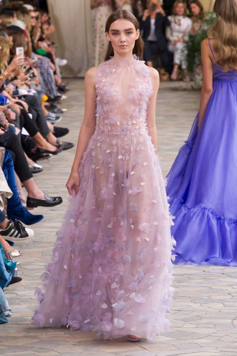 Off-The-Rack Wedding Dresses from the Spring 2017 Ready to Wear ...