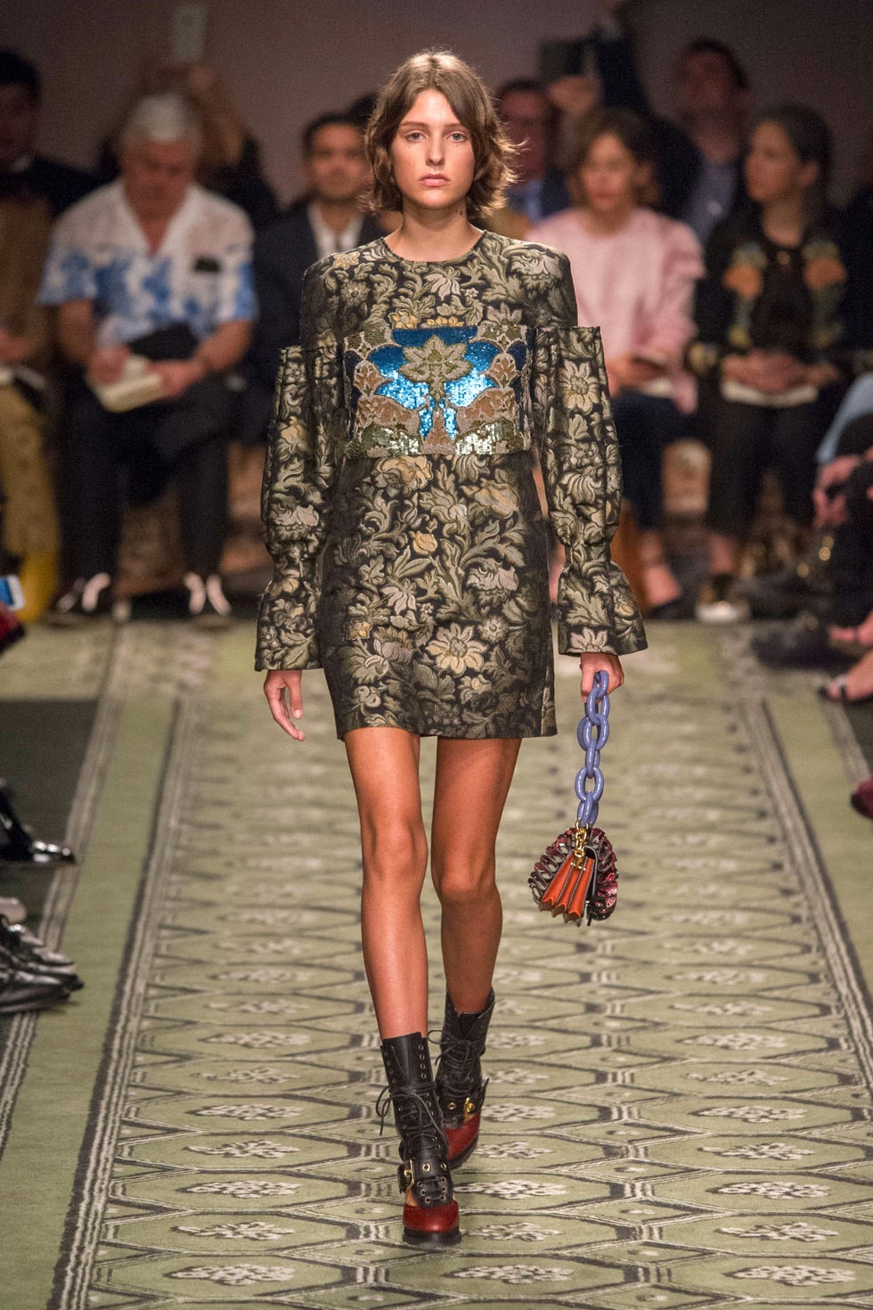 Clothing, Footwear, Leg, Fashion show, Shoulder, Runway, Joint, Outerwear, Fashion model, Style, 