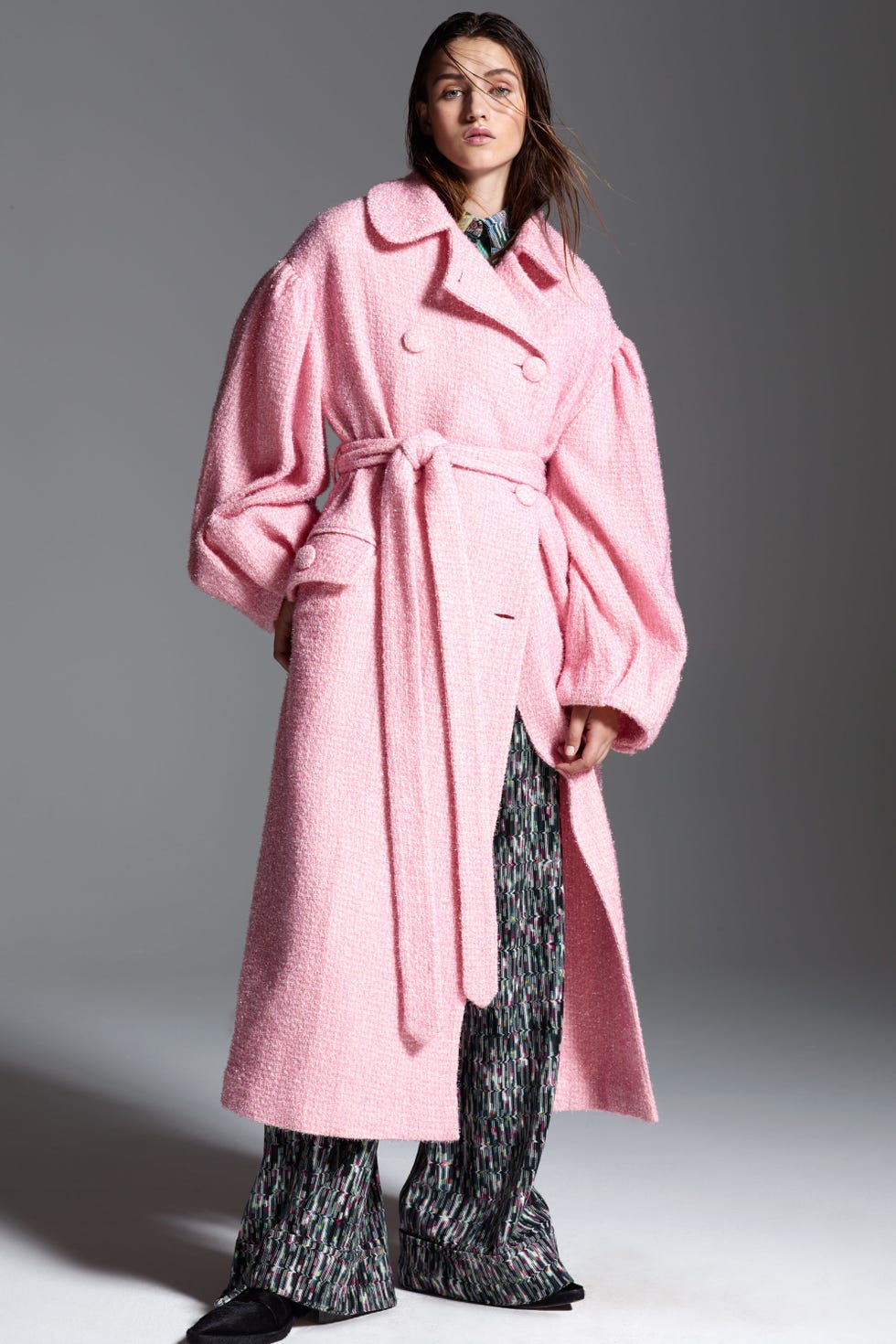 <p>The antidote to ever-shrinking hours of daylight: A&nbsp;statement-making coat.&nbsp;Whether it features interesting hardware or comes in bubble gum pink, choose a special&nbsp;style that makes you smile.&nbsp;</p><p><em data-redactor-tag="em" data-verified="redactor"><strong data-redactor-tag="strong" data-verified="redactor">Simone Rocha</strong> 'Sparkle' Long Wool Blend Coat, $3,350, <a href="http://shop.nordstrom.com/s/simone-rocha-sparkle-long-wool-blend-coat/4376561?&amp;cm_mmc=Mindshare_Nordstrom-_-WAP_October-_-Hearst-_-proactive" target="_blank">nordstrom.com</a>; <strong data-redactor-tag="strong" data-verified="redactor">Missoni</strong> Jacket, $1,779, <a href="http://www.missoni.com/us/missoni/women/jacket_cod41635647qv.html#itemPage=4&amp;bw=1" target="_blank">missoni.com</a>; <strong data-redactor-tag="strong" data-verified="redactor">Missoni</strong> Pants, $932, <a href="http://www.missoni.com/us/missoni/women/pant_cod36848746fl.html#itemPage=4&amp;bw=1" target="_blank">missoni.com</a>; <strong data-redactor-tag="strong" data-verified="redactor">Simone Rocha</strong> Mary Jane Pump, $905, </em><a href="http://shop.nordstrom.com/s/simone-rocha-mary-jane-pump-women/4376573?&amp;cm_mmc=Mindshare_Nordstrom-_-WAP_October-_-Hearst-_-proactive" target="_blank"><em data-redactor-tag="em" data-verified="redactor">nordstrom.com</em></a></p>