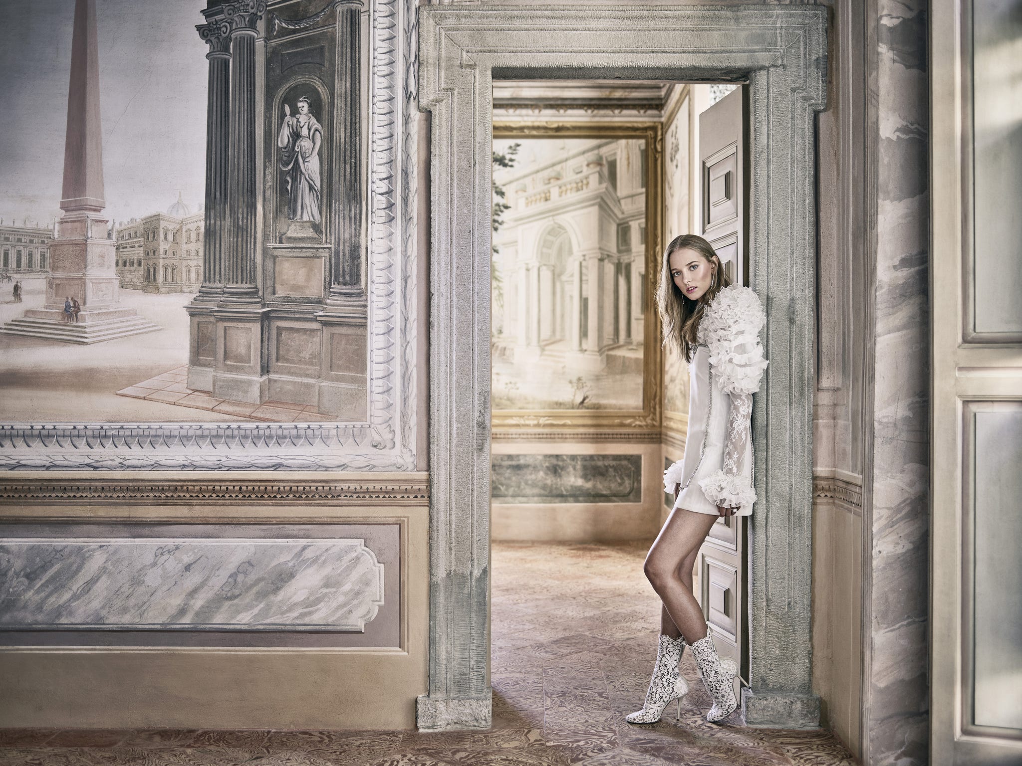Style, Wall, Dress, Street fashion, Art, Knee, Visual arts, Flash photography, Molding, Waist, 