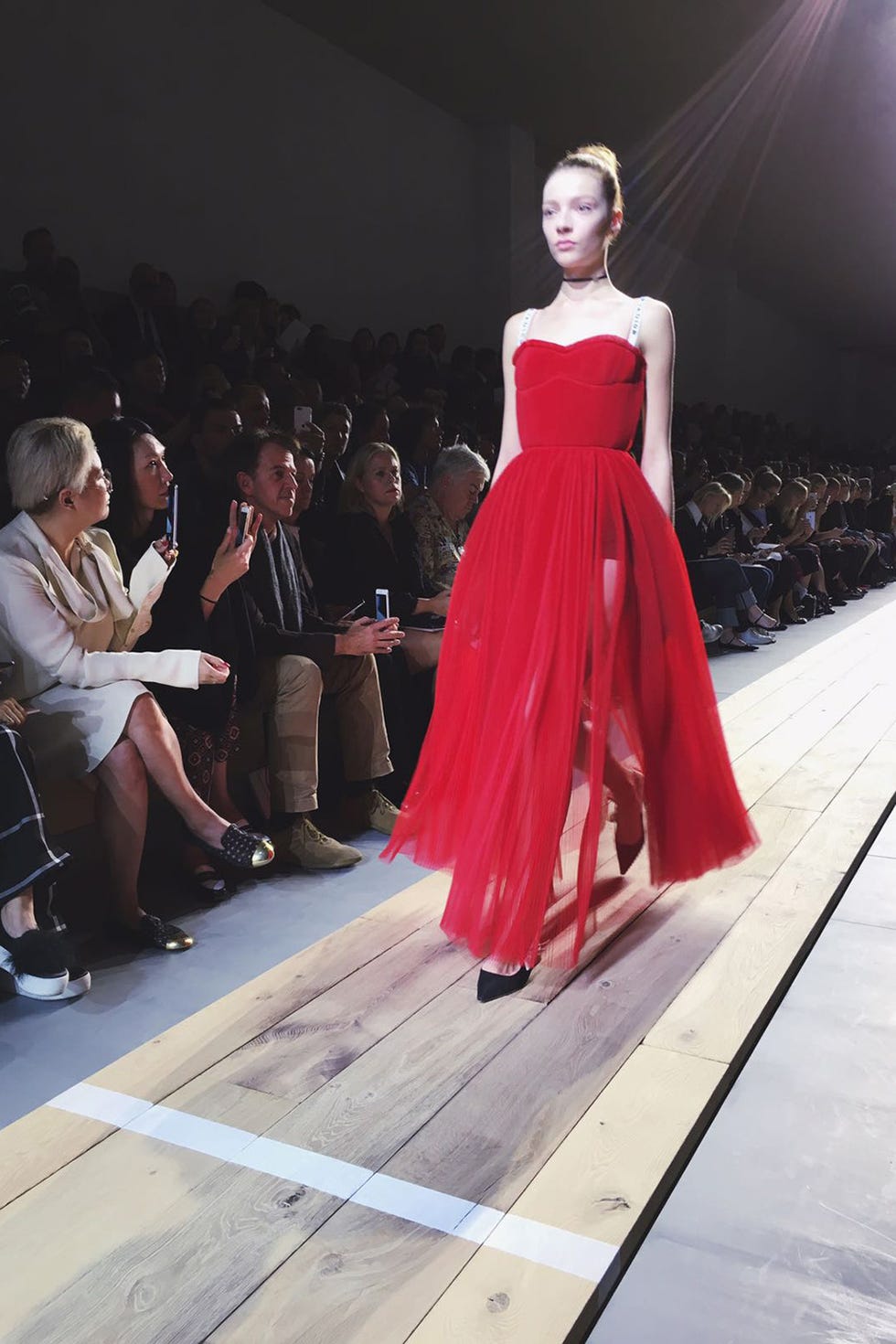 Shoulder, Fashion show, Dress, Runway, Formal wear, Style, Fashion model, One-piece garment, Fashion, Waist, 