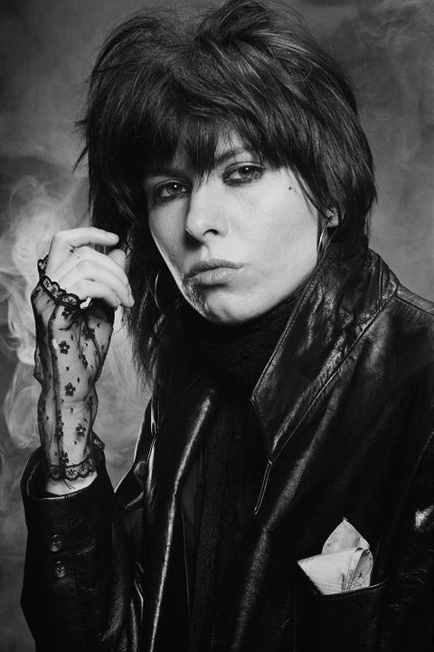 13 Best Shag Haircuts of All Time - Iconic Celebrity Shag Hairstyles 13 Best Shag Haircuts of All Time - Iconic Celebrity Shag Hairstyles