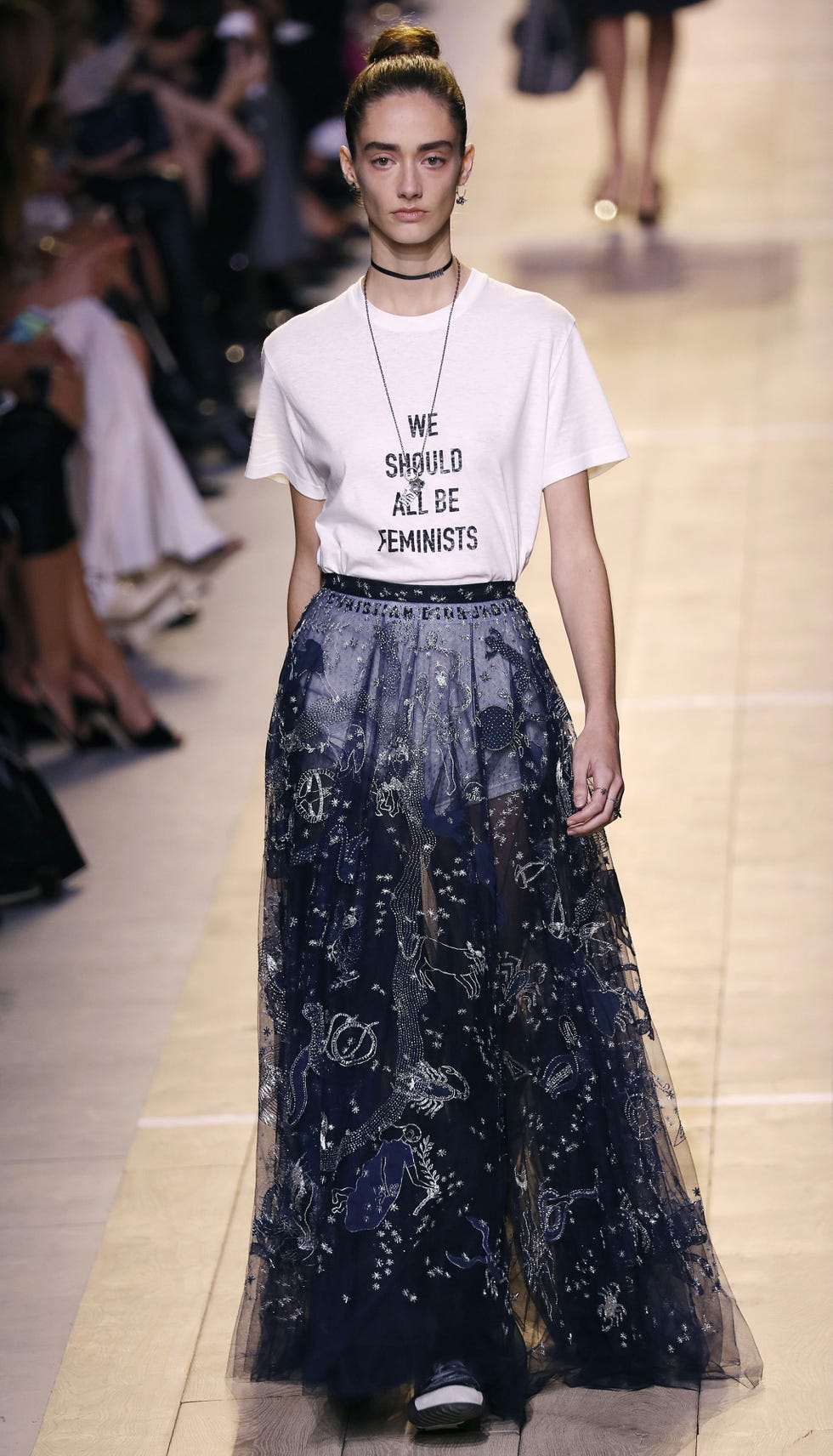 Clothing, Fashion show, Shoulder, Joint, Runway, Style, Fashion model, Waist, Street fashion, Jewellery, 