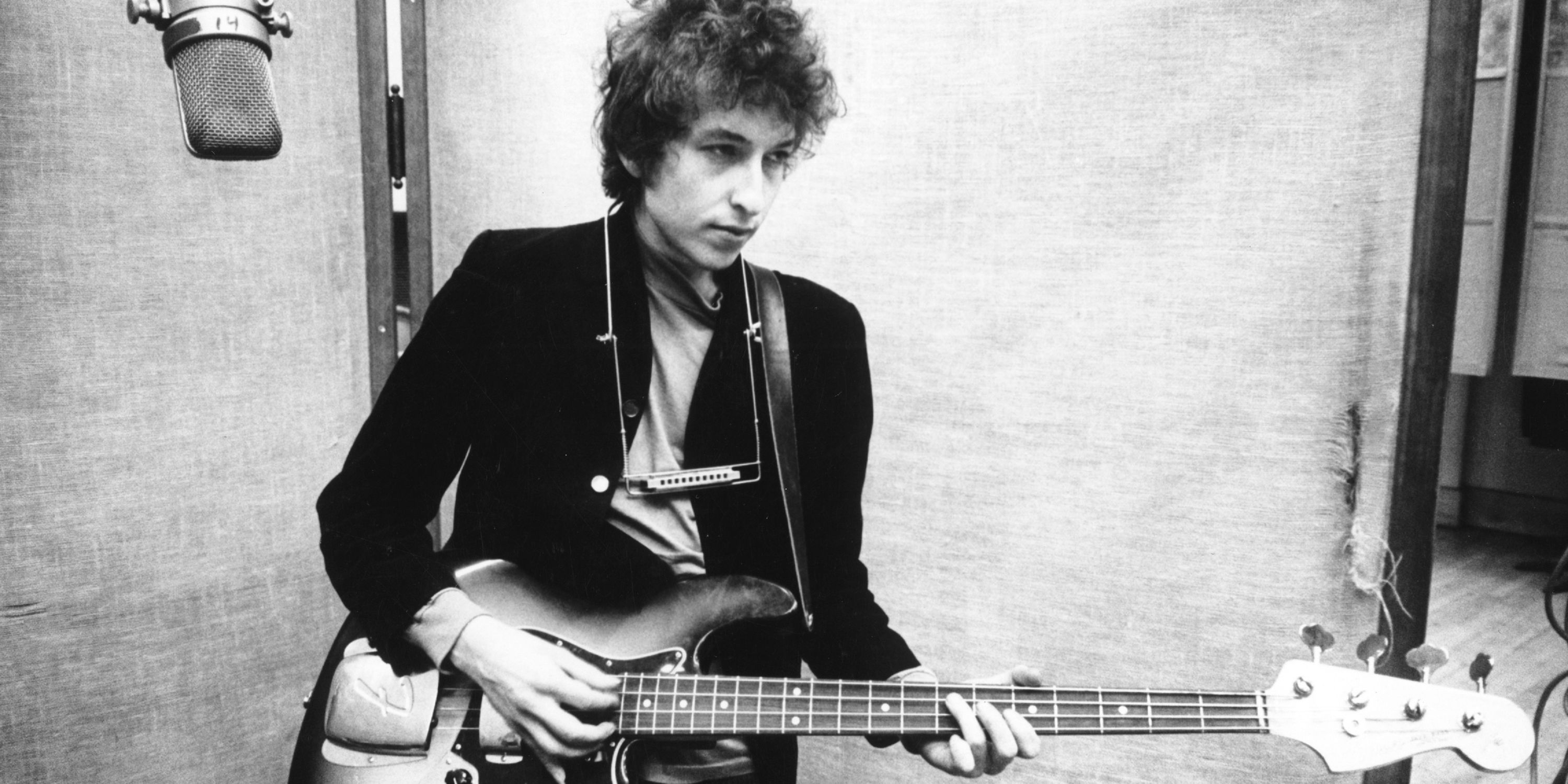 My View by Silvio Canto, Jr.: July 1965: Dylan from acoustic to ...