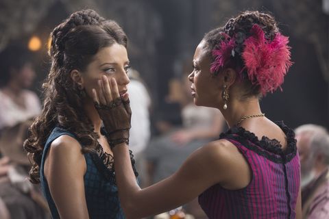 Clementine and Maeve in Westworld episode 4