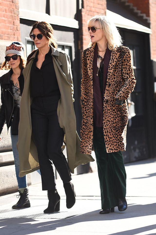 Sandra Bullock and Cate Blanchett Looking Chic On The Set Of Ocean's ...