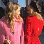 Sleeve, Outerwear, Pink, Street fashion, Magenta, Blond, Long hair, Button, Feathered hair, Step cutting, 