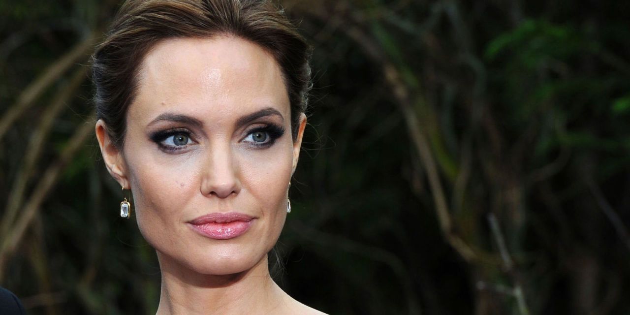 Angelina jolie best sale mon guerlain