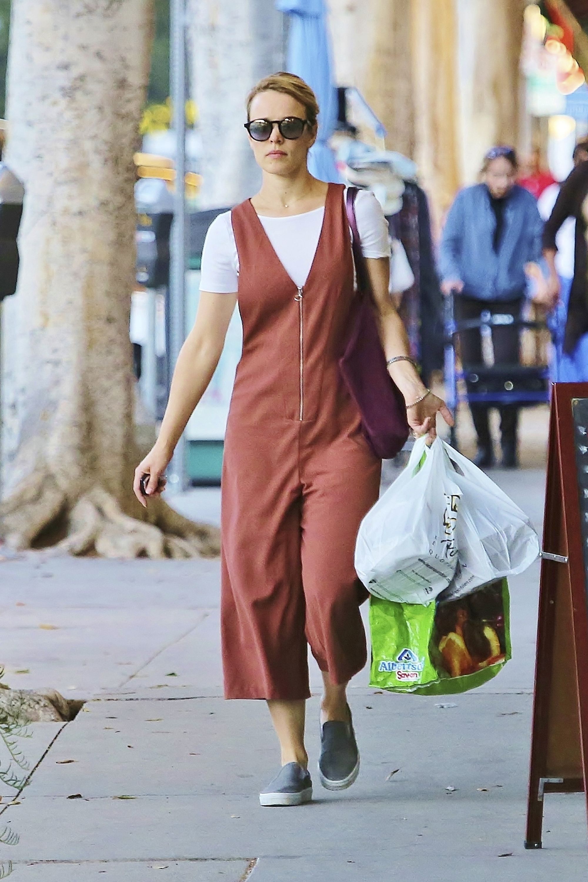 Dress for less celebrity style watch Dress for less celebrity style watch