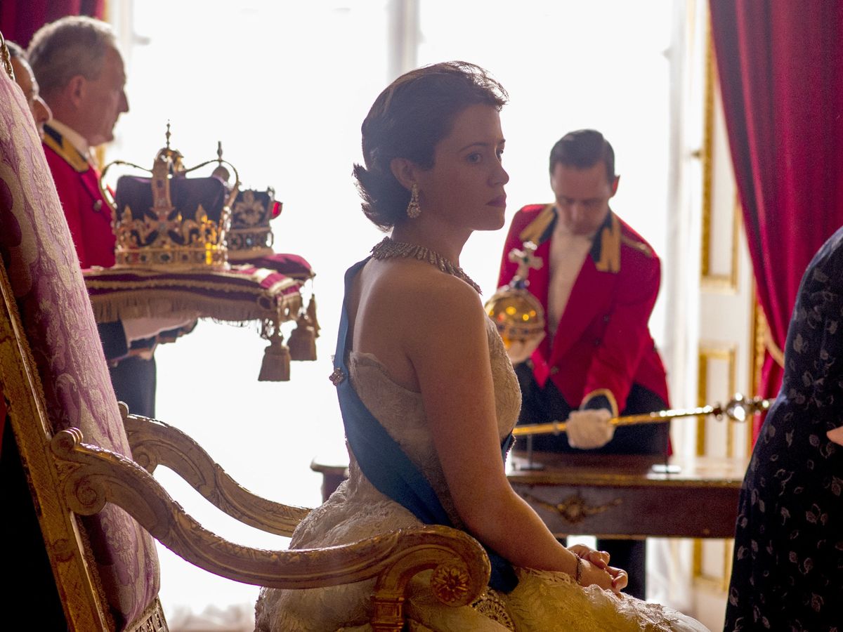 Queen Elizabeth Reportedly Wasn't Happy With This Scene in Season 2 of 'The  Crown