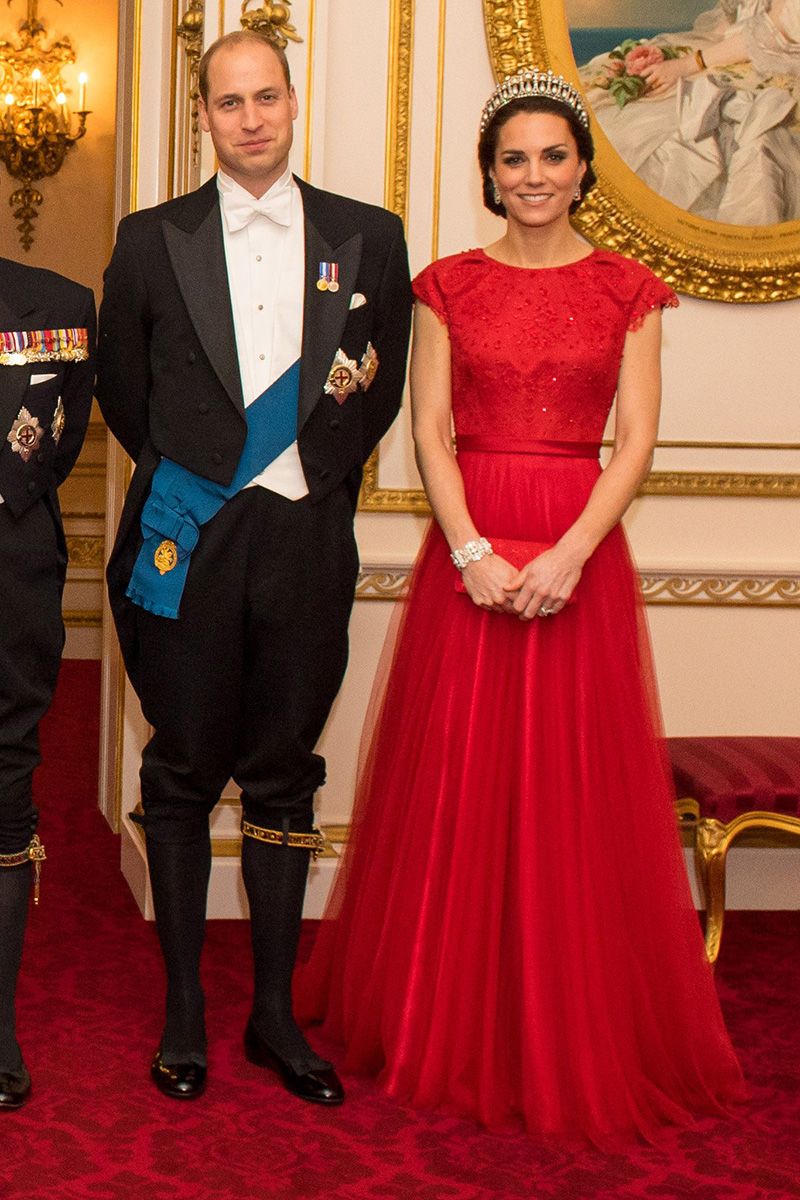 Kate Middleton Dress Prince William Red Carpet Photo