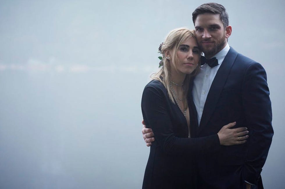 <p><strong data-redactor-tag="strong" data-verified="redactor">November 2016</strong> <em data-redactor-tag="em" data-verified="redactor">Girls</em> Actress Zosia Mamet <a href="http://www.harpersbazaar.co.uk/bazaar-brides/news/a38756/see-zosia-mamets-alternative-wedding-dress/" target="_blank" data-tracking-id="recirc-text-link">married</a> her fiancé Evan Jonigkeit, wearing an alternative black Givenchy wedding gown at Cedar Lakes Estate in New York.</p>