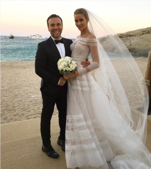 <p><strong data-redactor-tag="strong" data-verified="redactor">July 2016</strong> Former Victoria's Secret model Ana Beatriz Barros <a href="http://meltsflow.com/wedding/photos/news/a16598/ana-beatriz-barros-wedding/" target="_blank" data-tracking-id="recirc-text-link">married</a> businessman Karim El Chiaty in Mykonos. The bride wore a lace gown by Valentino to walk down the aisle and an Alessandra Rich dress for the pre-wedding party, as well as Chopard jewelry. </p>