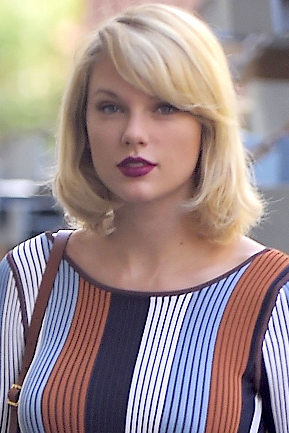 Taylor Swift Hairstyles Taylor Swift S Curly Straight Short