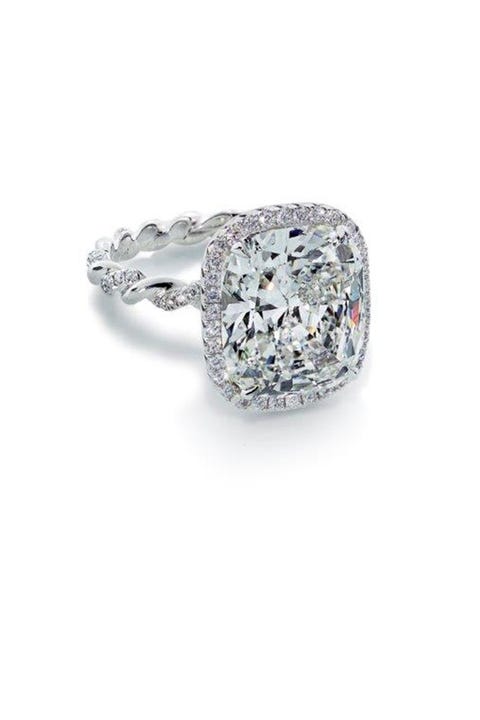 35 Best Cushion Cut Diamond Engagement Rings For Your 2018 Proposal Image