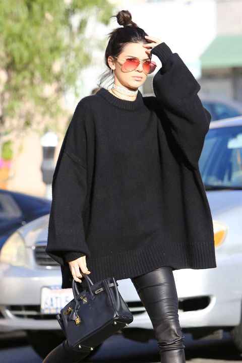 Bella Hadid looks stunning wearing a tight Nike tracksuit as she goes shopping in NYC&#xA;&lt;P&gt;&#xA;Pictured: Bella Hadid&#xA;&lt;B&gt;Ref: SPL1318153  130716  &lt;/B&gt;&lt;BR/&gt;&#xA;Picture by: JENY / Splash News&lt;BR/&gt;&#xA;&lt;/P&gt;&lt;P&gt;&#xA;&lt;B&gt;Splash News and Pictures&lt;/B&gt;&lt;BR/&gt;&#xA;Los Angeles:310-821-2666&lt;BR/&gt;&#xA;New York:212-619-2666&lt;BR/&gt;&#xA;London:870-934-2666&lt;BR/&gt;&#xA;photodesk@splashnews.com&lt;BR/&gt;&#xA;&lt;/P&gt;