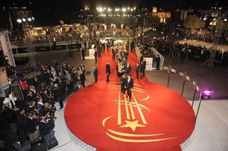 Foule, Tapis, Minuit, Place de la ville, Électricité, Tapis rouge, 