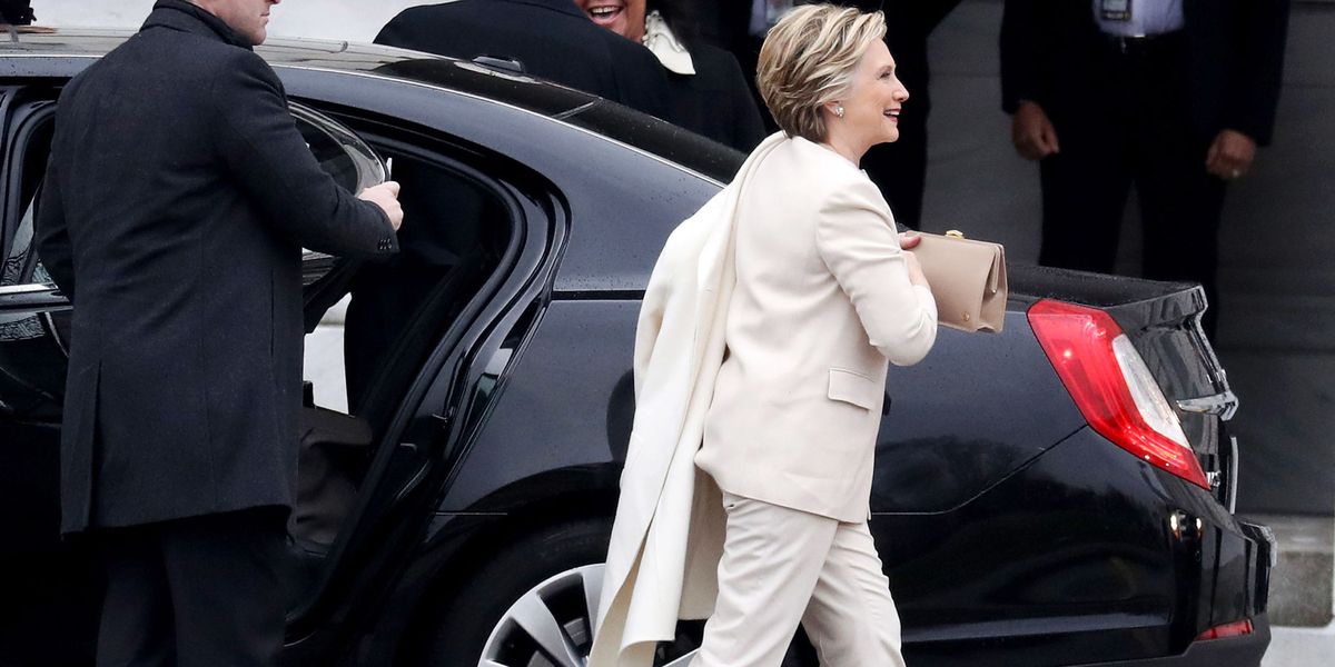 Hillary Clinton Wears A White Ralph Lauren Suit To Trumps Inauguration 7667