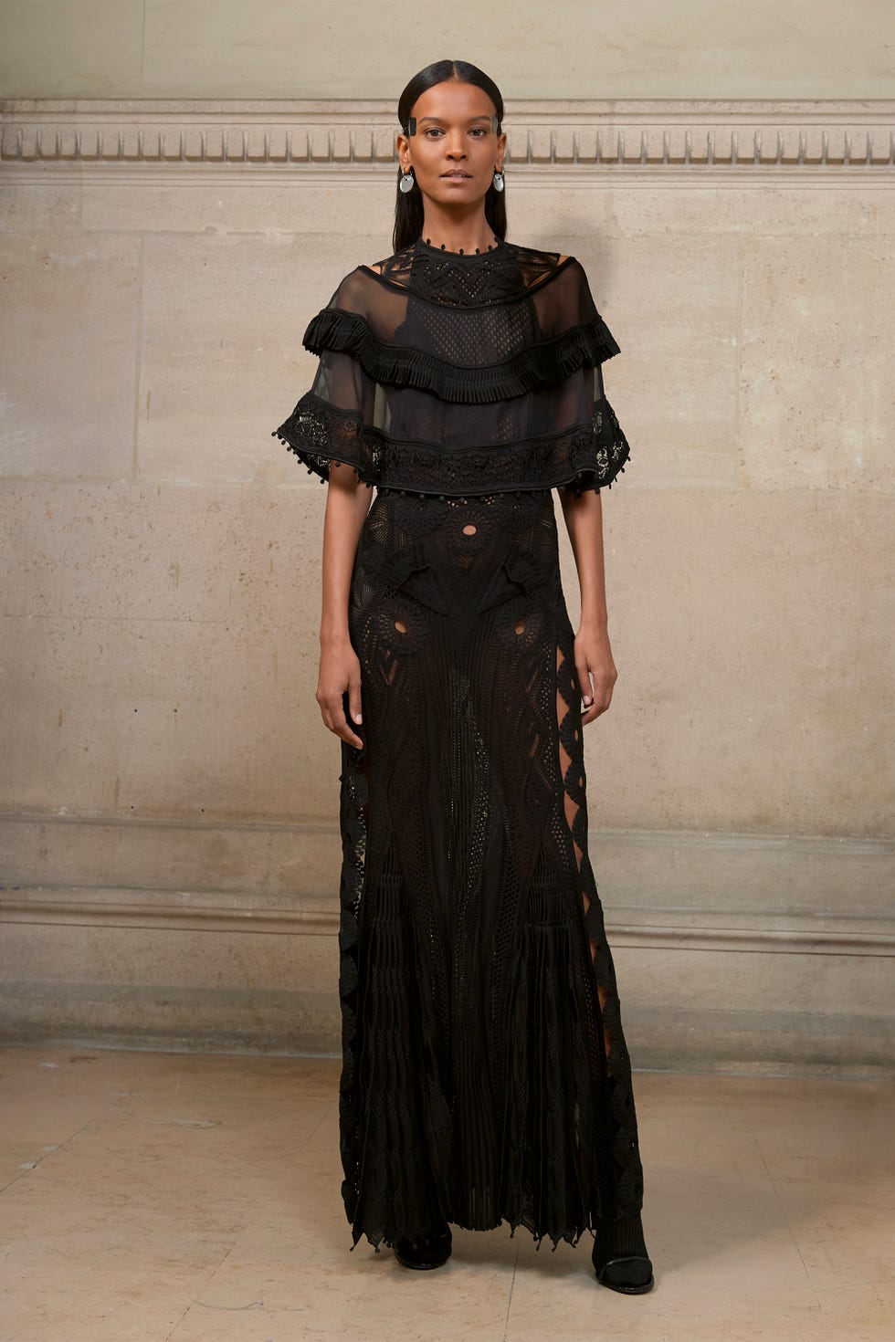 Clothing, Sleeve, Shoulder, Dress, Style, Formal wear, Fashion, Waist, Fashion model, One-piece garment, 