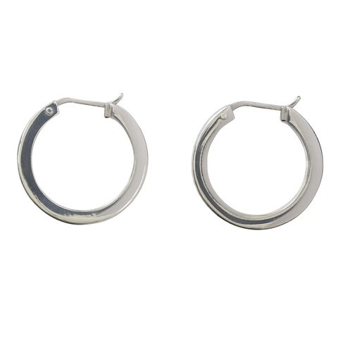Metal, Circle, Silver, Steel, Body jewelry, Nickel, Oval, Household hardware, Aluminium, Natural material, 
