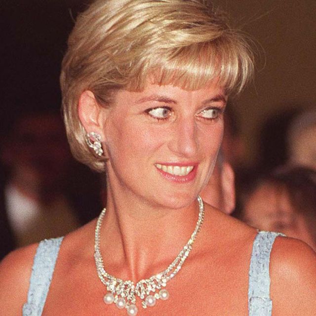 The Spencer Diamond and Pearl Necklace – Princess Diana News Blog 