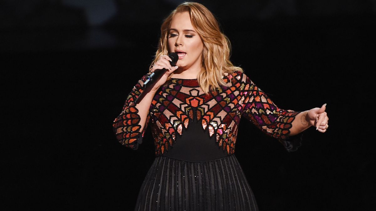 HDD reports that Adele would be performing at the 2021 Grammys