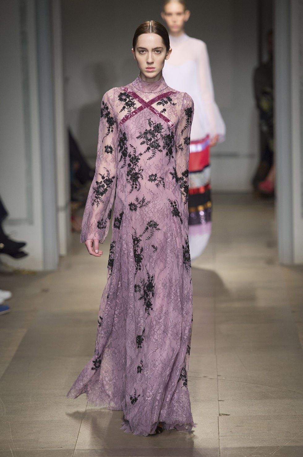 Sleeve, Floor, Dress, Fashion show, Formal wear, Fashion model, Fashion, One-piece garment, Gown, Runway, 