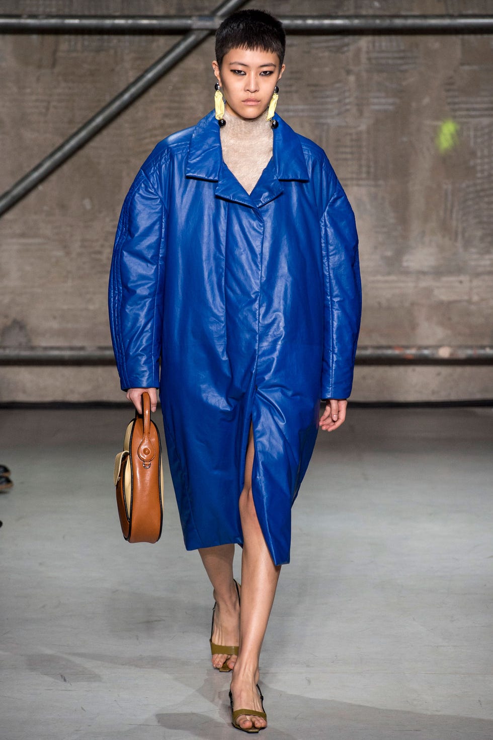 hbz-mfw-fw17-best-looks-marni-08-imaxtree