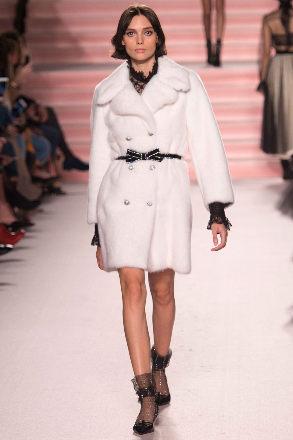 Clothing, Fashion show, Event, Sleeve, Shoulder, Runway, Joint, Fashion model, Outerwear, Style, 