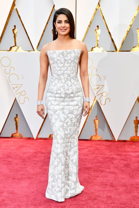 Best Dresses From the Oscars Red Carpet – Academy Awards Red Fashion